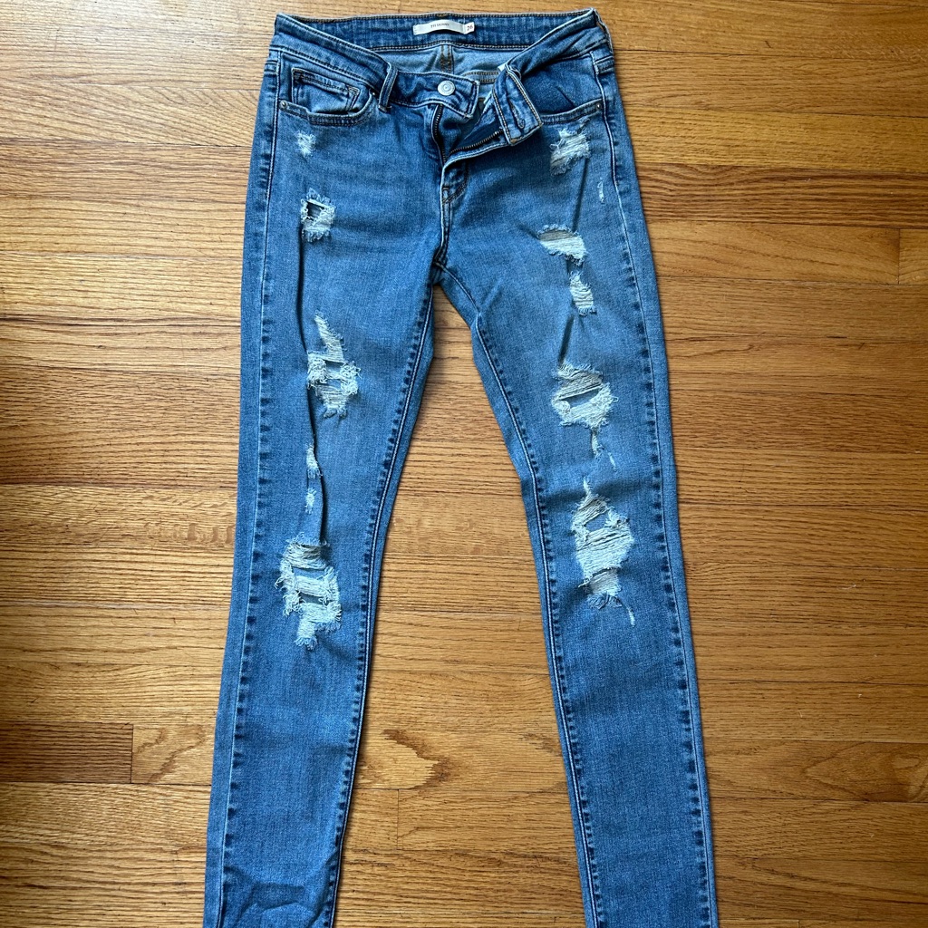 Levis Skinny 711